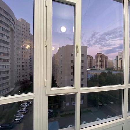 Apartment in the city centre Nur-Sultan  Exterior photo